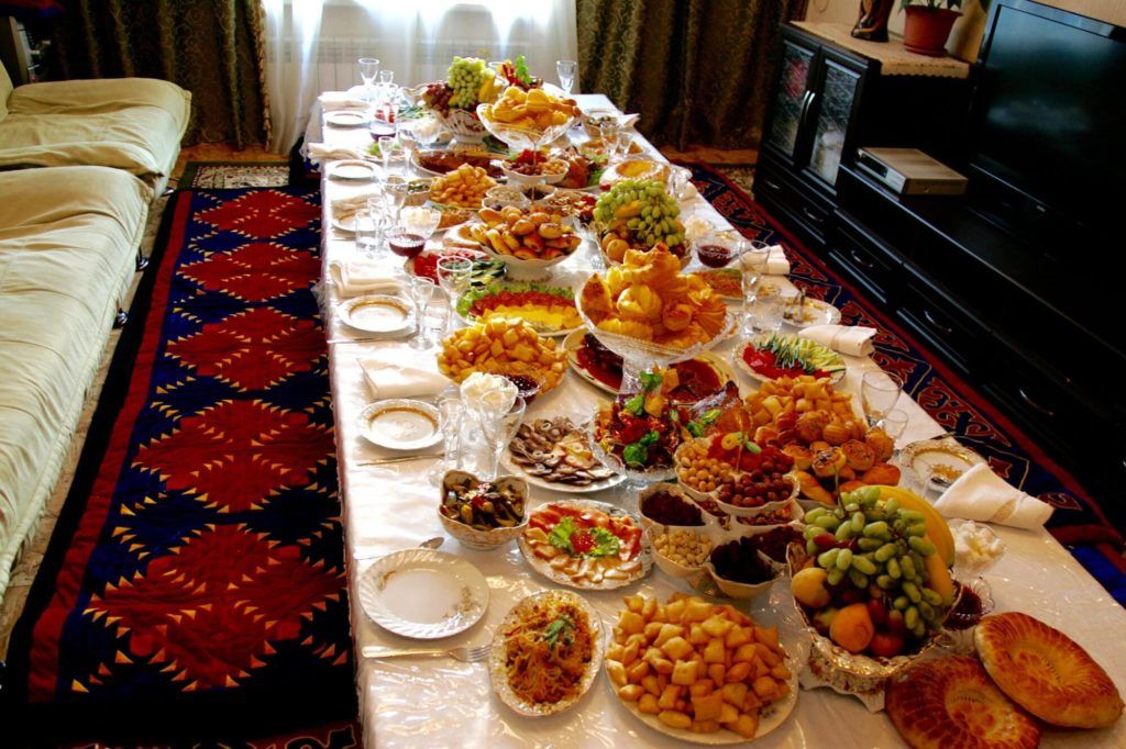 Kyrgyz table