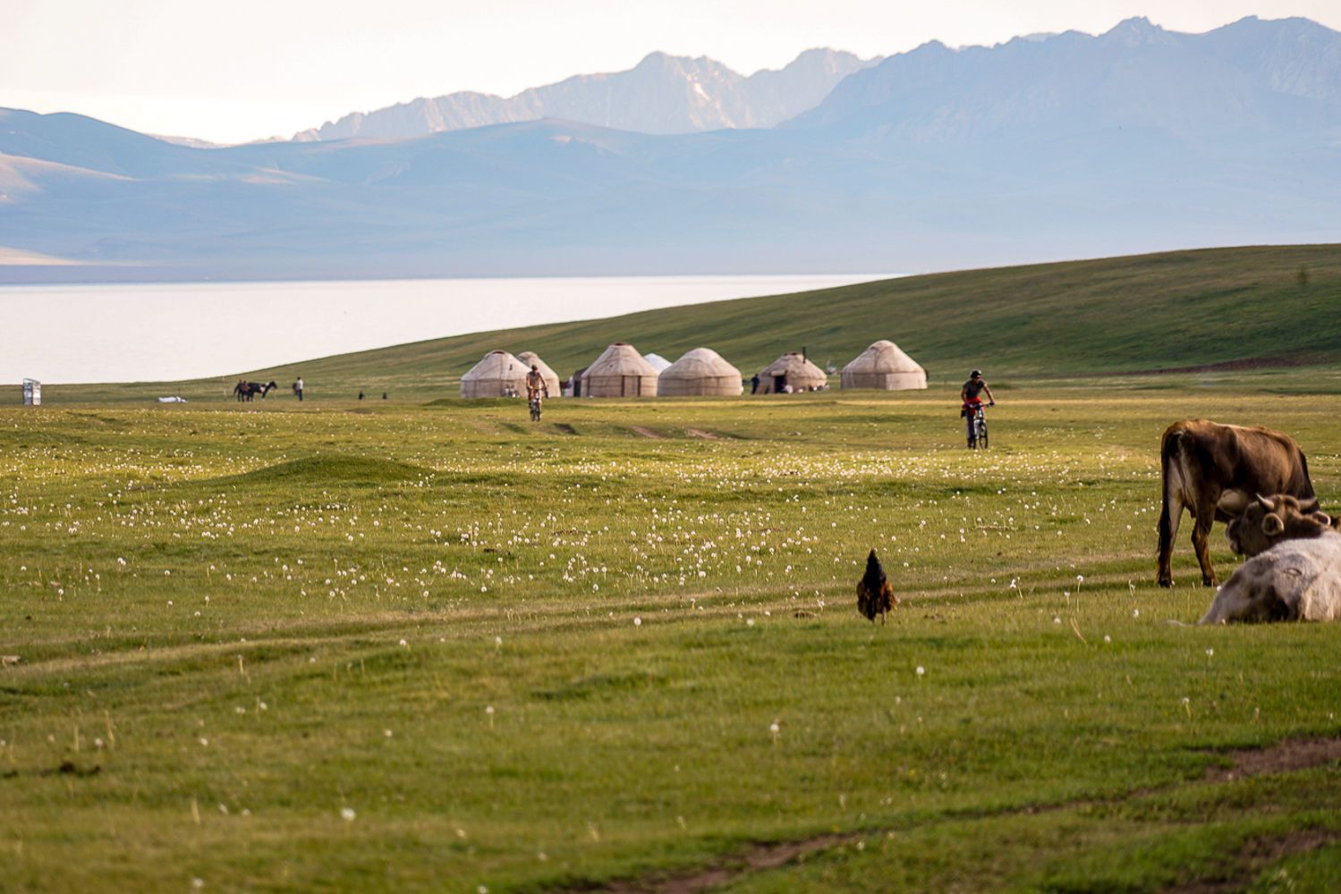 Biking in Kyrgyzstan, Song Kul