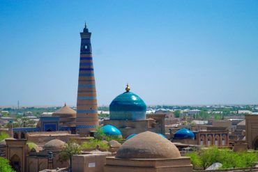 Khiva-highest-minaret islamkhodja minaret and-pakhalavan-makhmud mausoleum - Uzbekistan