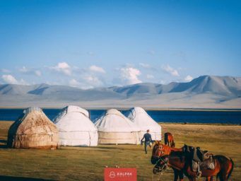 discover Kyrgyztan, yurt son Kul