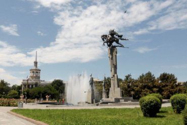 Bishkek square in the capital of the Kyrgyz Republic-active Kyrgyzstan tour