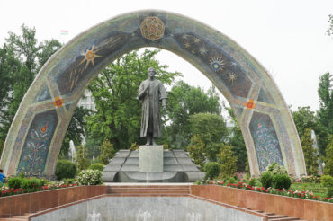 Dushanbe's Rudaki statue in park