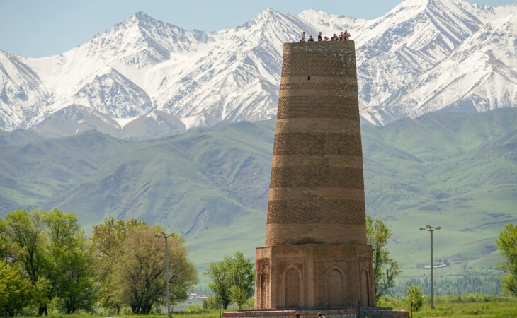 Burana Turm von der Seidenstrassezeiten in Kirgisistan